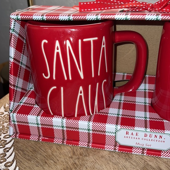 Rae Dunn Mug Set - Picture 2 of 5